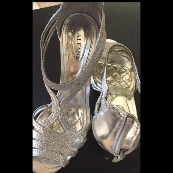 Silver straps heels - Picture 1 of 2